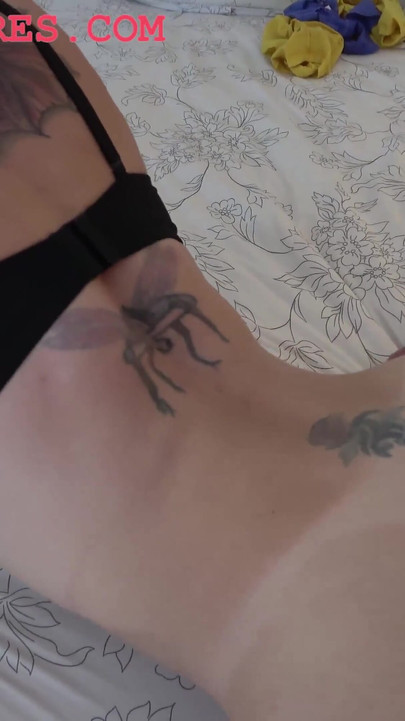 Nevlastní teta Jack ošukal misty zadek 4K