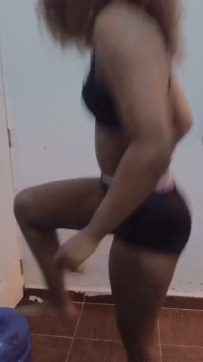 Enjoy my beautiful workout for you | Clip 1