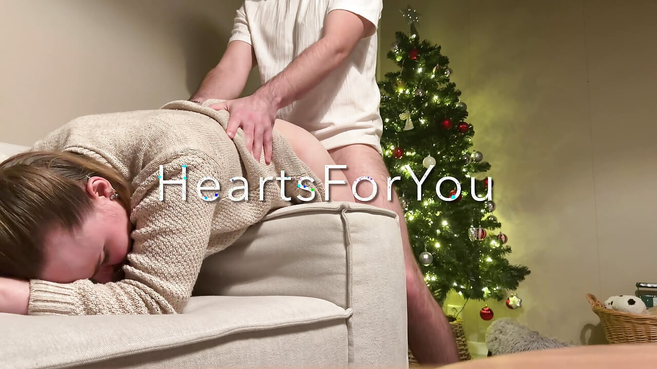 Wife gets banged on couch from behind