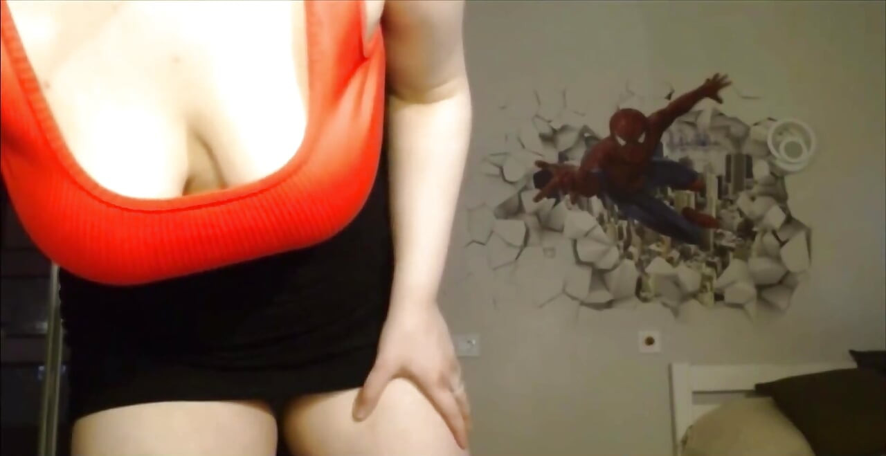 Sexy bbw v červených tangách