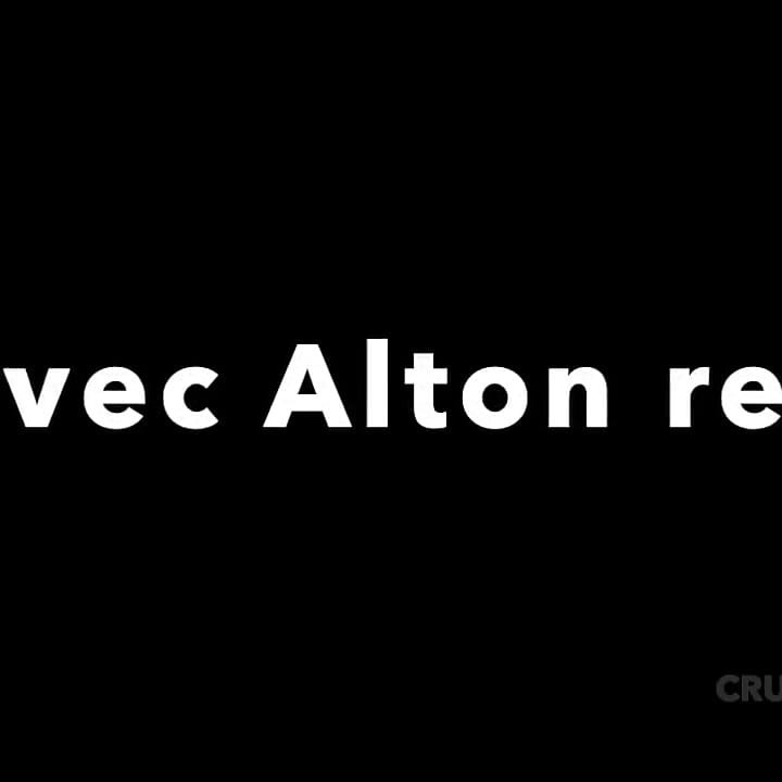 Alton Red에게 따먹히는 마드리드의 섹시한 소년