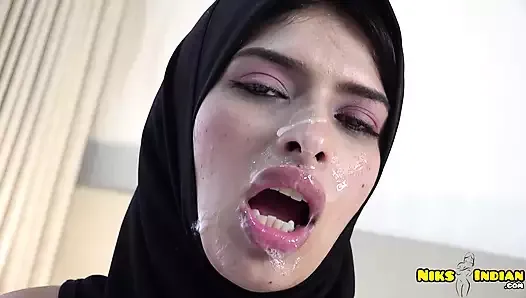 Big Boobs Hijabi Muslim Girl Fucked in Ass and Pussy by Bhaijaan