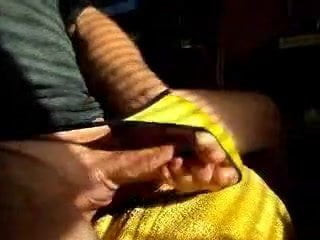 YOU LIKE YELLOW TOO?  CUMSHOT