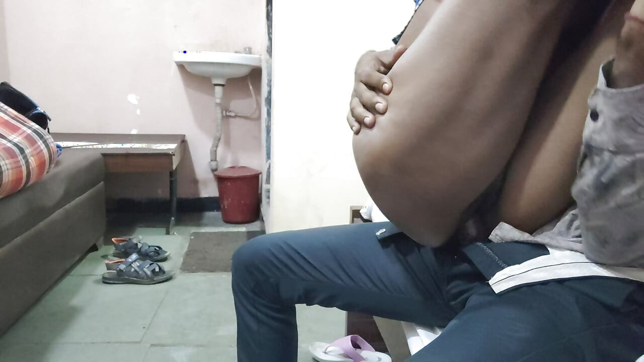 Rat ko dewar ne choda bhabhi ko bulai