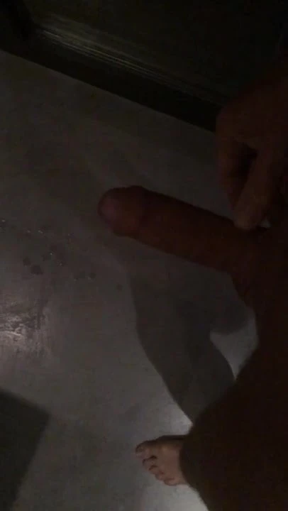 weit gespritzter cumshot von mir