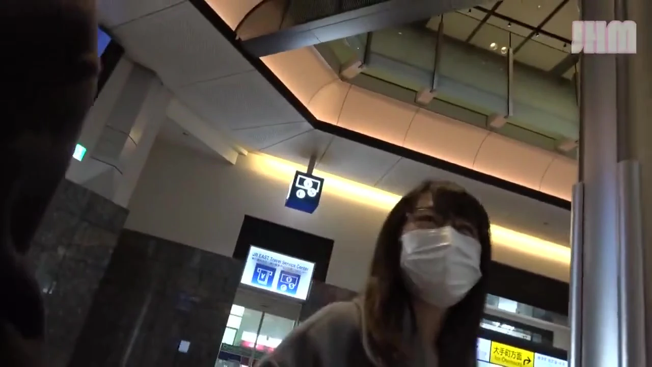 Confession on a Hot-spring Trip – Megumi, 30, a Married Woman – 01