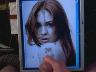 Karen Gillan Tribute 01