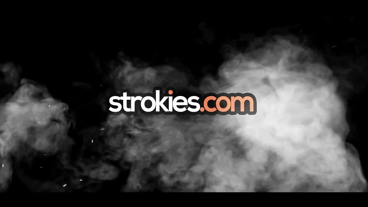 Strokies Luna Leve Gets Wet and Wild During Her Sexy Return