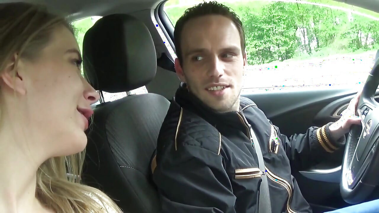 Melody Pleasure et Cheffie dans les coulisses de Gelsenkirchen