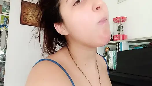 Doing Huge and Messy Bubblegum Bubbles - Bunny Looner