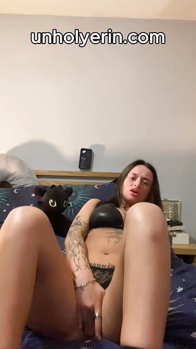 Virgin ass curvy goth  moans softly while riding on her dildo