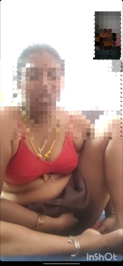 Llamada de sexo de mi esposa en la parte abierta 3 | Clip 2