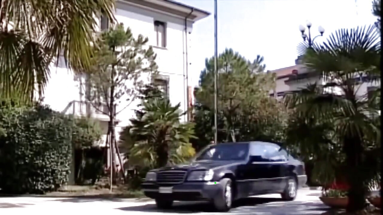 The Hotel Manager Fucks the Beautiful Young Customer