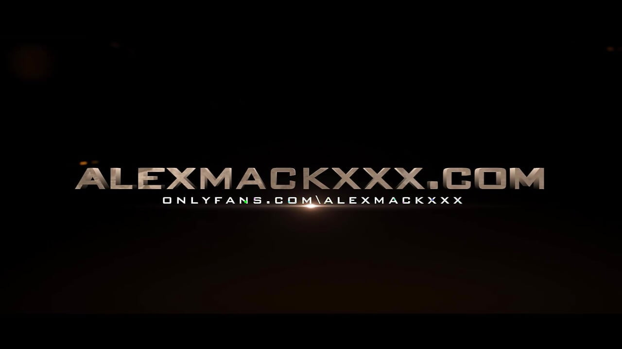 Hotwife Blair Williams otrogen med sin bästa vän