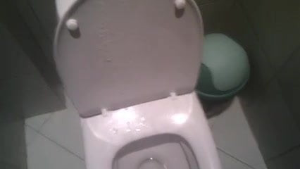 น้ําเงี่ยมของกู