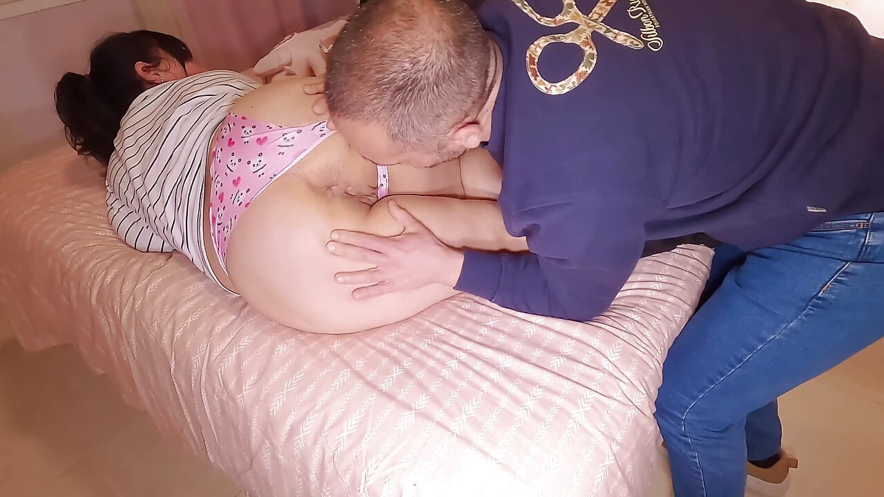 Stepmom, Don't Show Me Your Huge Ass Anymore or I'll Have to Fuck You