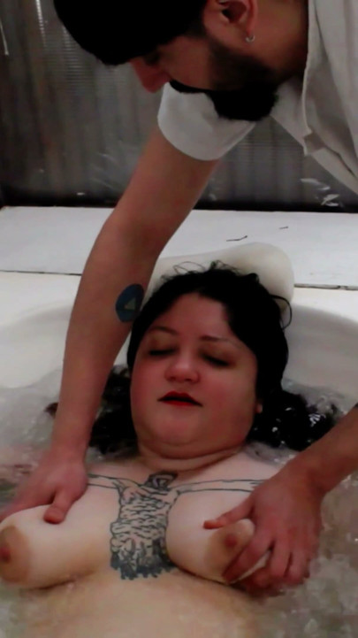 A therapeutic assistant helps a sexy, amputee BBW bathe, and afterwards they have sex until her face is covered in cum Part 1 | Clip 1