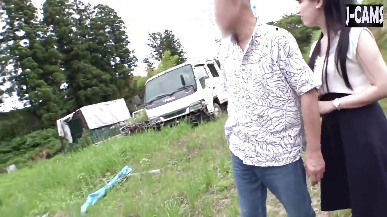 Outdoor M Play. Office Lady Craving Deeper Thrills Part2