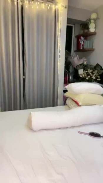 Ragazza indiana cattiva si masturba videochiamata | Clip 1