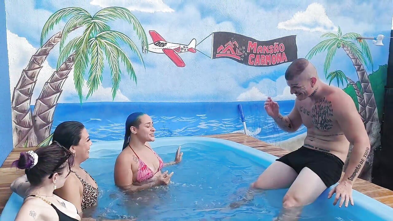 3 naughty friends paying the pool owner on the xerecard