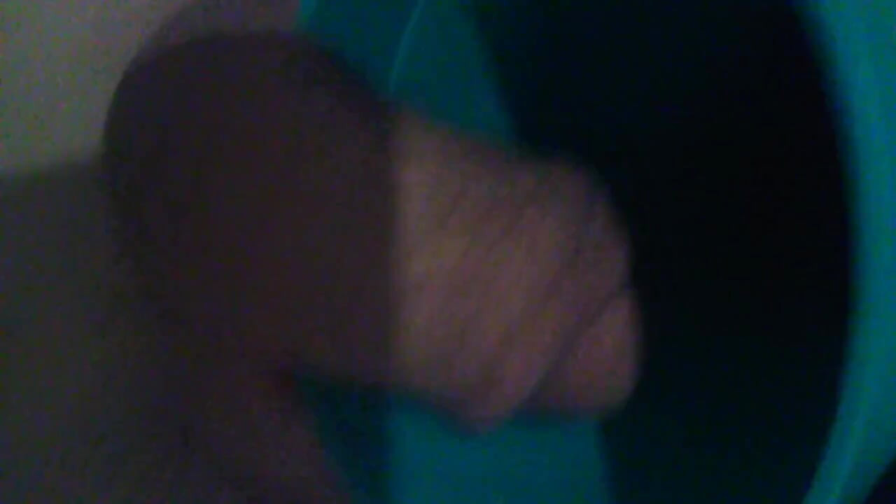 Dégustation gourmande de la tasse d’or de ma pisse fraîche