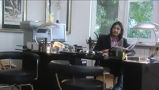 Money Makers, Blonde Muschi Wurde Beim Abendessen Hart Geritten