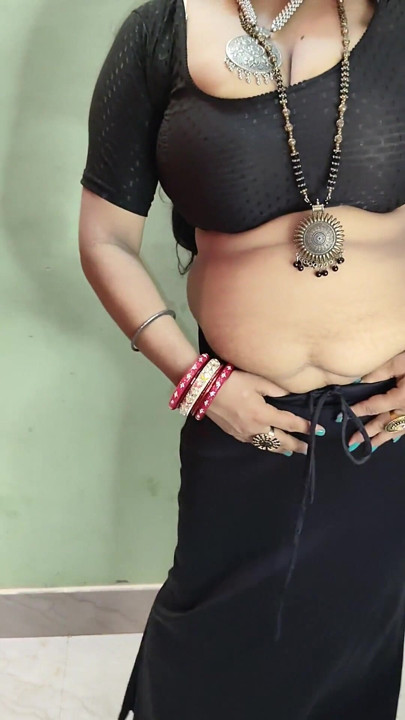 Indian bbw bhabhi show.... | Clip 1