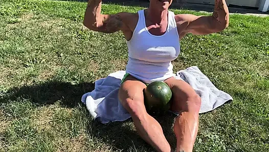 Muscle MILF Kandys Watermelon Crush Domination