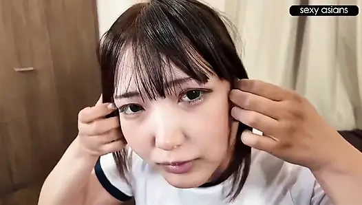Cowok cosplay kepergok berbuat nakal, dan menggoda dan berujung habis-habisan