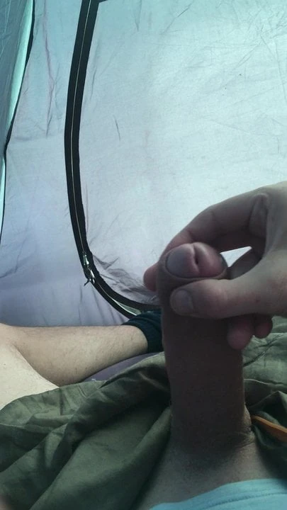 Big cock in tent