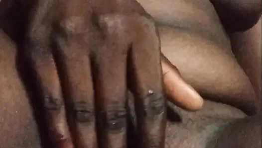 Vollzeit-masturbation ganz alleine