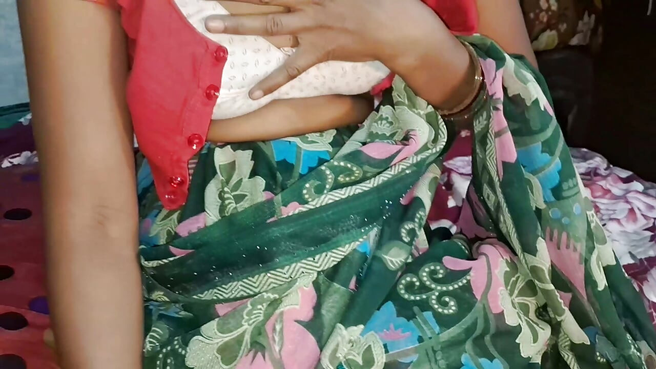 Rani bhabhi ki chudayi devar ne bhabhi ko ghodi bana ke choda