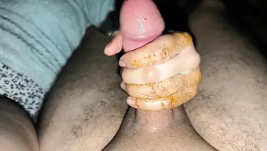 Suudi kız anal seks ev yapımı Tunuslu yıldız, götümü sikiyor