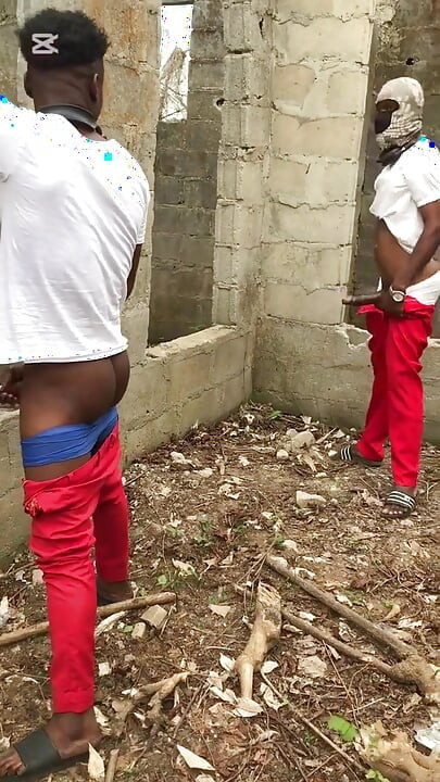 Senior Prefect Fucked Me in an Uncompleted Building