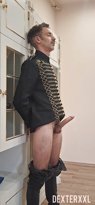 Thomas. Stepdaddy Sucking Young Dick off. Pissing After Cm.