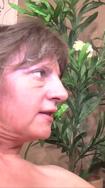 Emotional moment from "Reifer Dreier Sex mit nachbarin Siglinde"