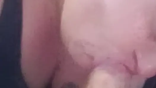 Put your tongue in there!