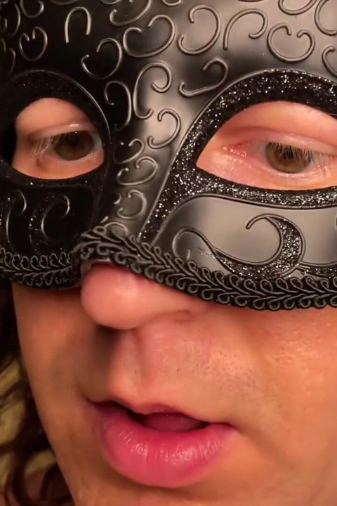 Khawal Egyptian Arabic lip fetish closeup whiteboy