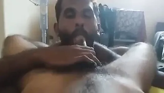 Sri Lankan Gay Blowjob by daddy