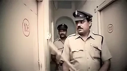 Индийская полиция трахается с японским туристом