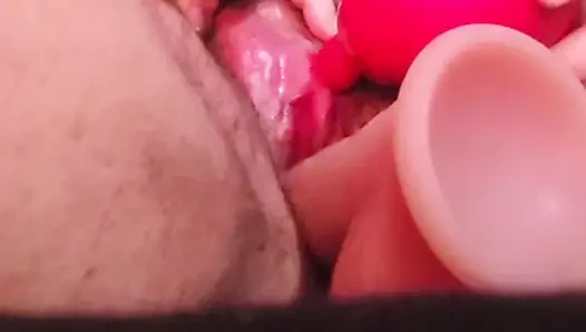 Cumming with a licking vibrator