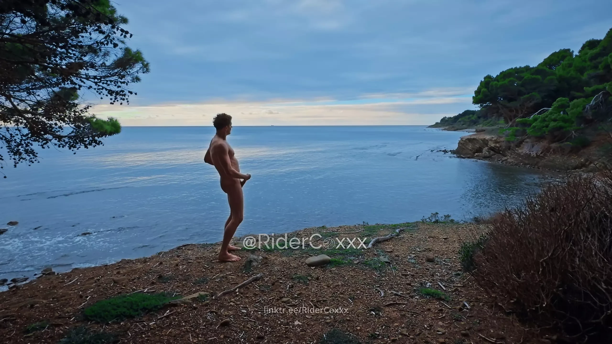 RiderCoxxx, hiking naked along the coast, showing off and cumming