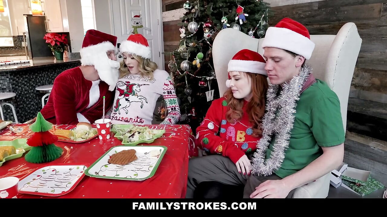 Teen and Busty Stepmom Fucked on Christmas Holiday