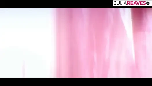 Dua cewek hot lagi asik muasin memeknya pakai dildo favoritnya