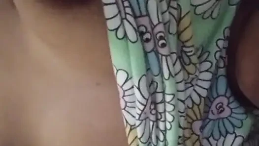 Anne whitw edge lagi asik muasin memekku pakai mainan seks favoritnya di kolombo