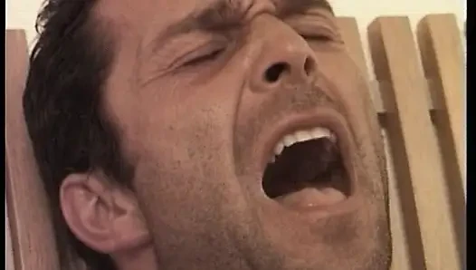 Горячую Милфу-брюнетку Трахнули Двойным Проникновением Черные Ебари