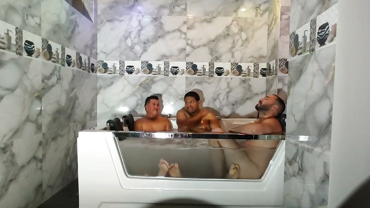 RELAXING IN THE JACUZZI POURING THE MILK