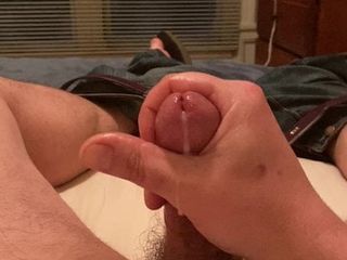 Popping out a cumshot