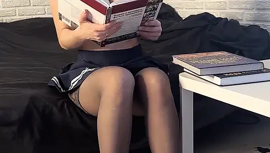 Kamu mau masturbasi di perpustakaan?