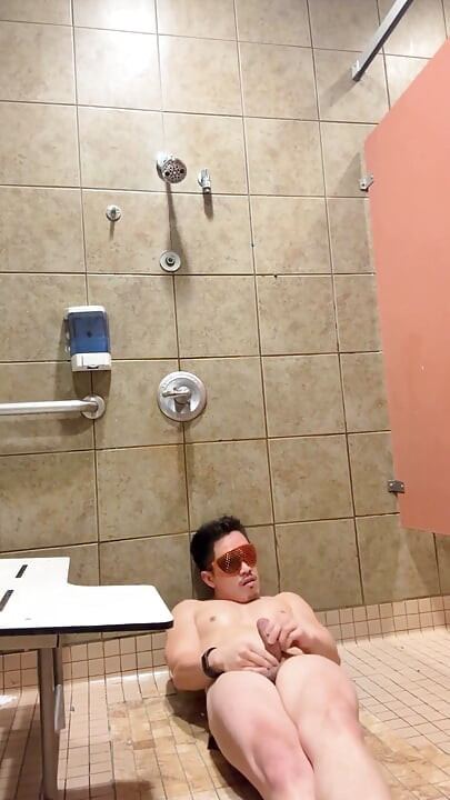 Barenakedmuscles Owns the Gym Shower - Pecs, V-taper, Tight Ass, Then He Cums